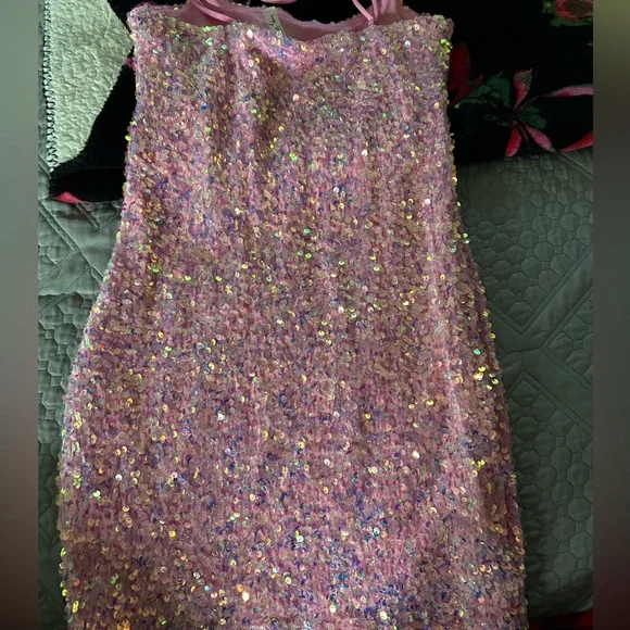 Women’s pink sequin body con dress - Picture 2 of 2